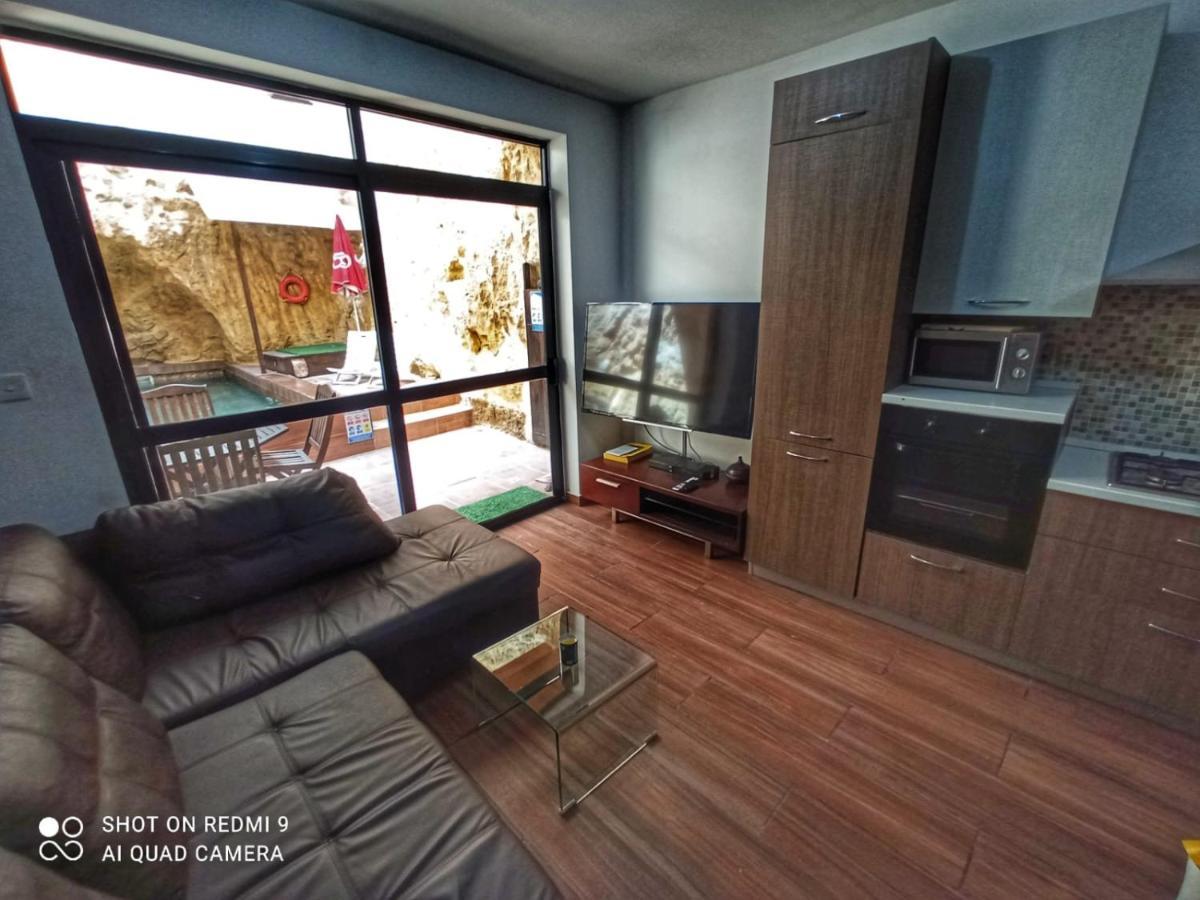Town House With Private Pool In Village Centre Kalkara Екстериор снимка