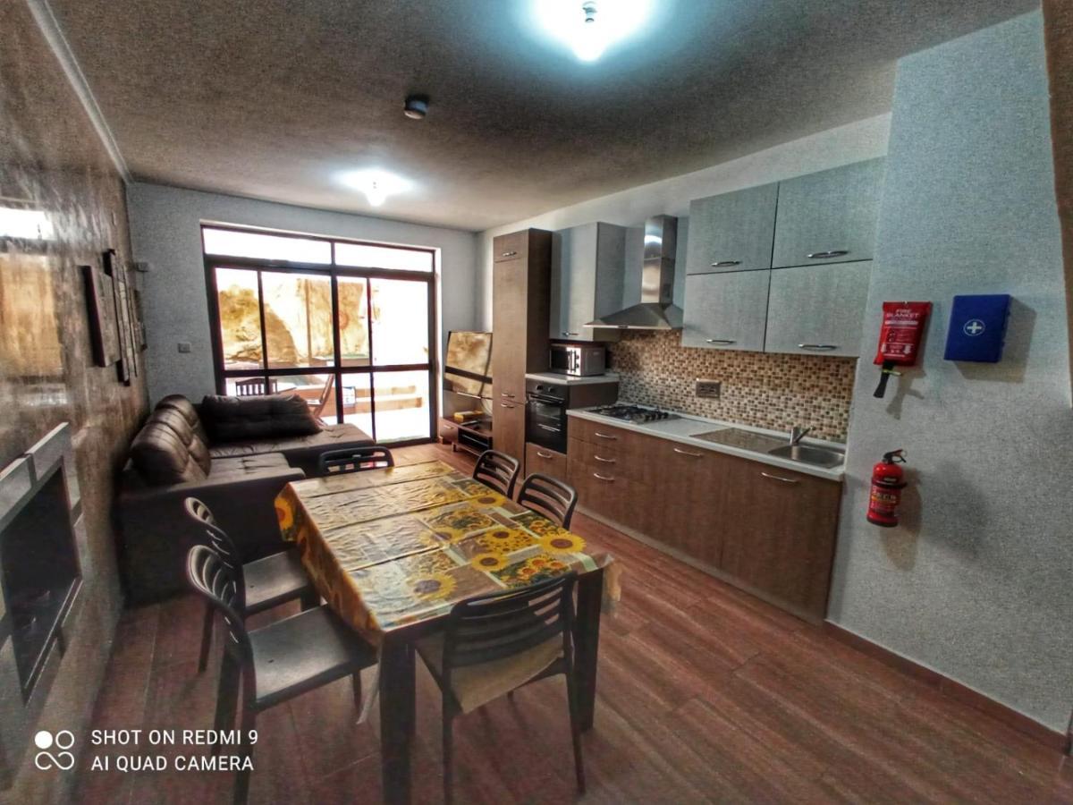 Town House With Private Pool In Village Centre Kalkara Екстериор снимка
