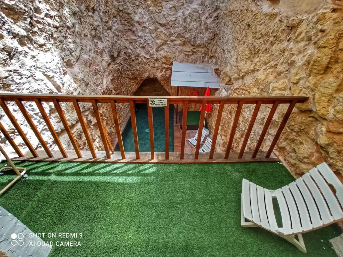 Town House With Private Pool In Village Centre Kalkara Екстериор снимка